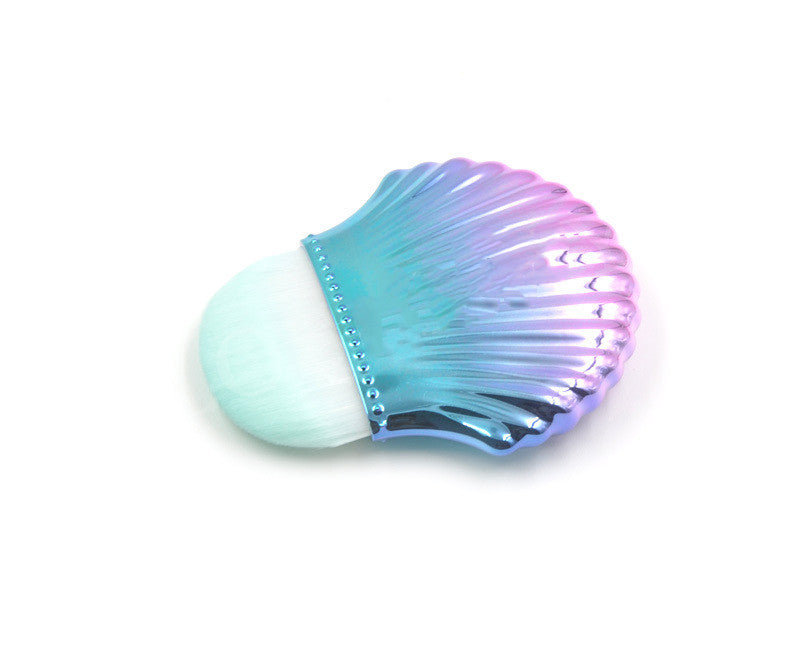 Single small shell foundation brush Single small shell foundation brush